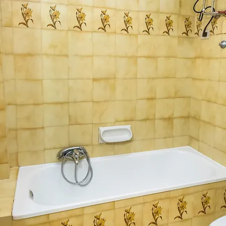 Apartment N037 - Numana, Trilocale Con Giardino A Due Passi Dal Mare