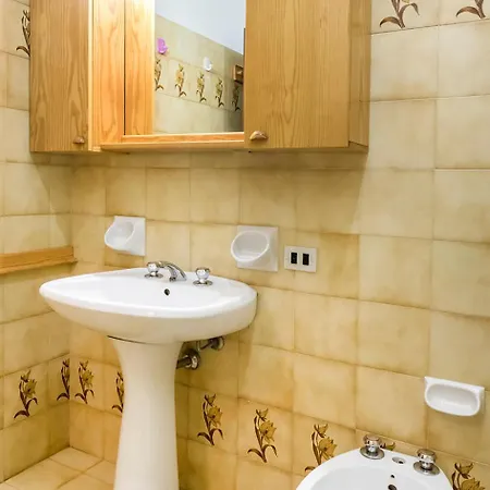 Apartment N037 - Numana, Trilocale Con Giardino A Due Passi Dal Mare Numana
